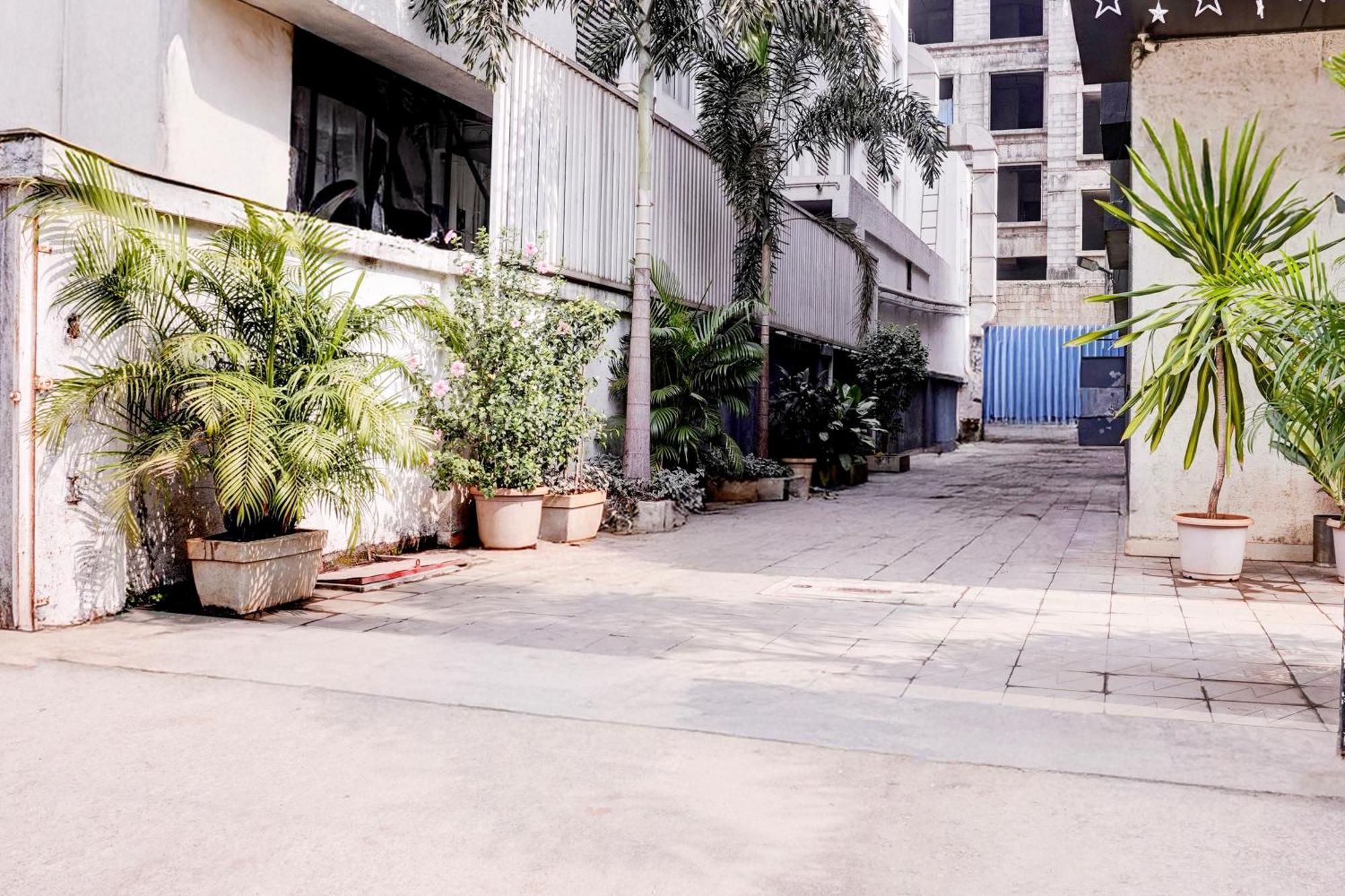 Townhouse Oak Kopar Khairane Navi Mumbai Formerly Ivy Hotel ภายนอก รูปภาพ