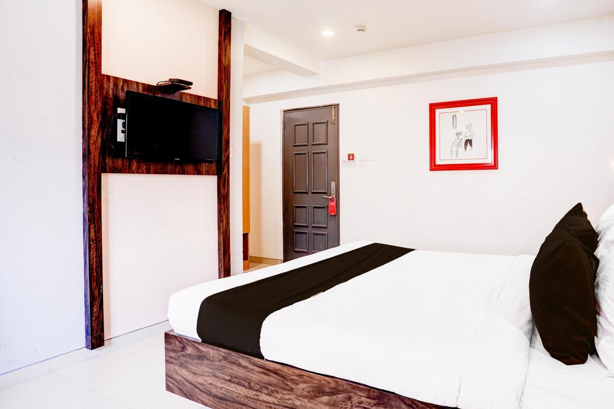 Townhouse Oak Kopar Khairane Navi Mumbai Formerly Ivy Hotel ภายนอก รูปภาพ