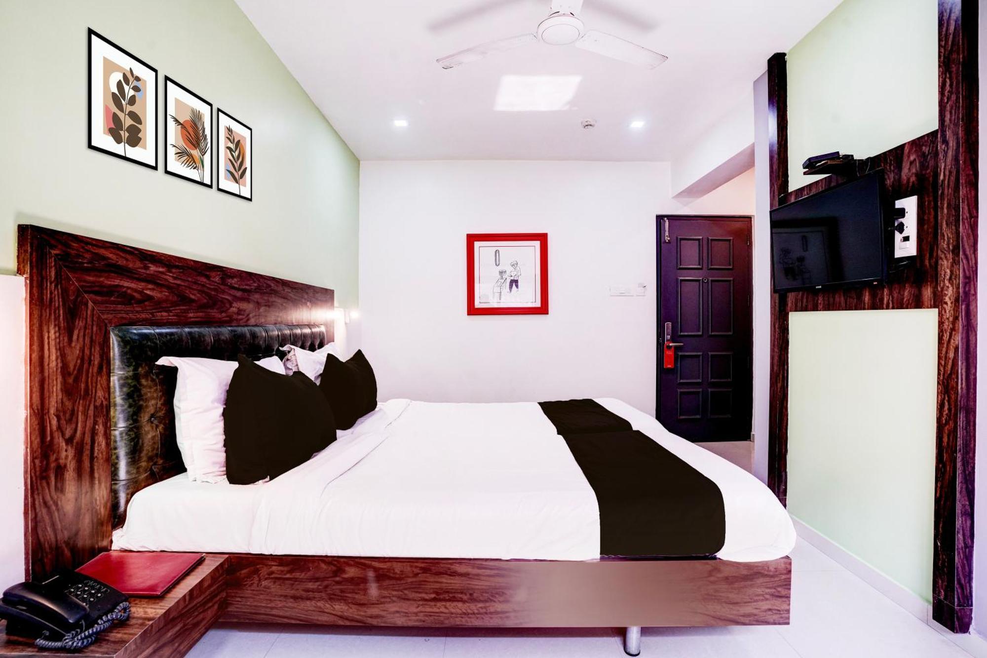 Townhouse Oak Kopar Khairane Navi Mumbai Formerly Ivy Hotel ภายนอก รูปภาพ