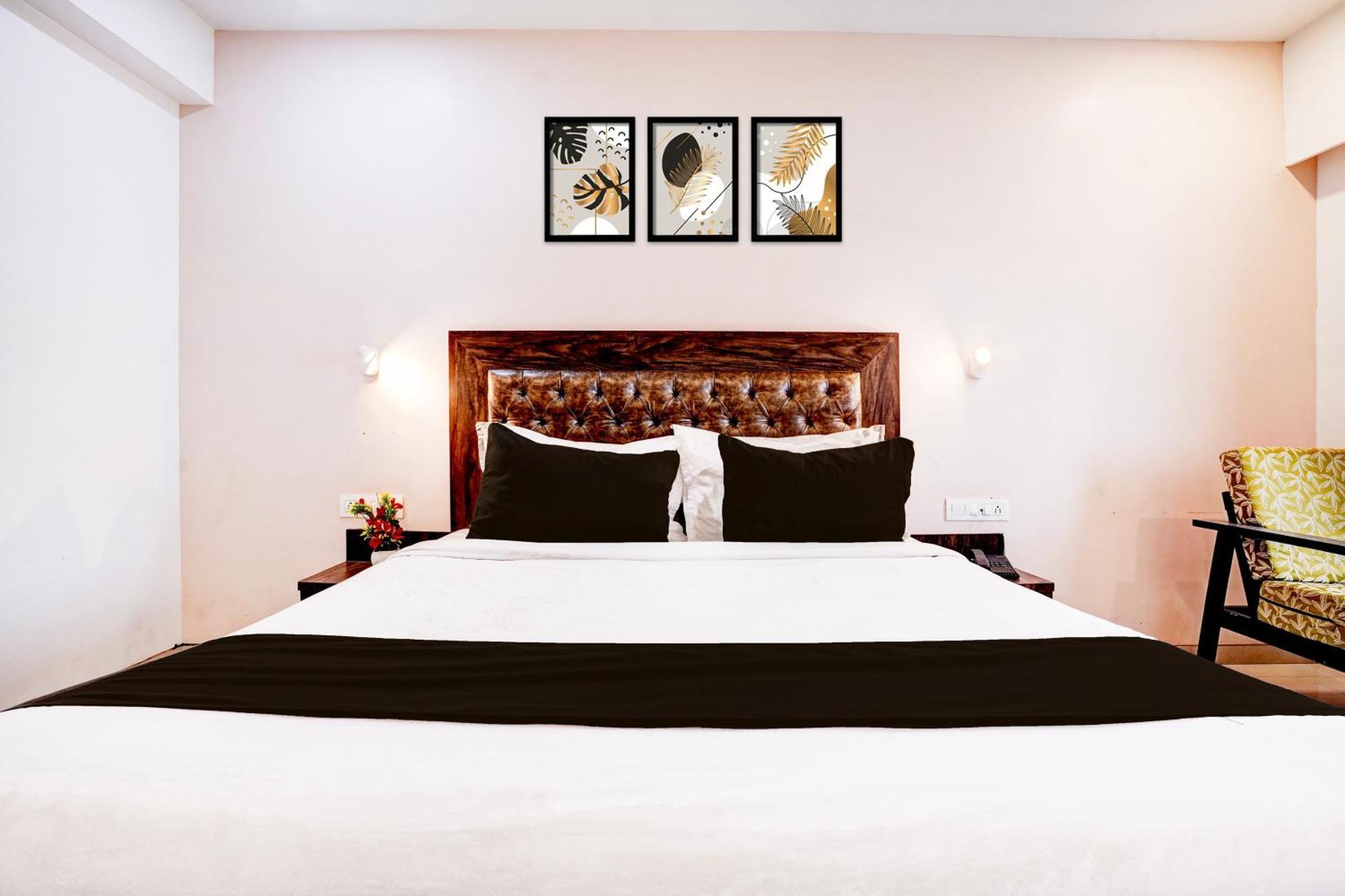 Townhouse Oak Kopar Khairane Navi Mumbai Formerly Ivy Hotel ภายนอก รูปภาพ