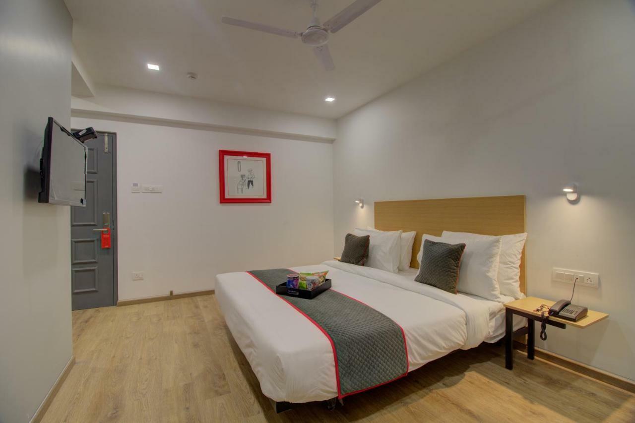 Townhouse Oak Kopar Khairane Navi Mumbai Formerly Ivy Hotel ภายนอก รูปภาพ